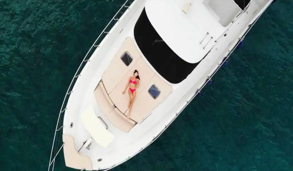 YACHT BANU